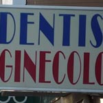 Dentista y Ginecólogo en la misma sala... WTF!!!!